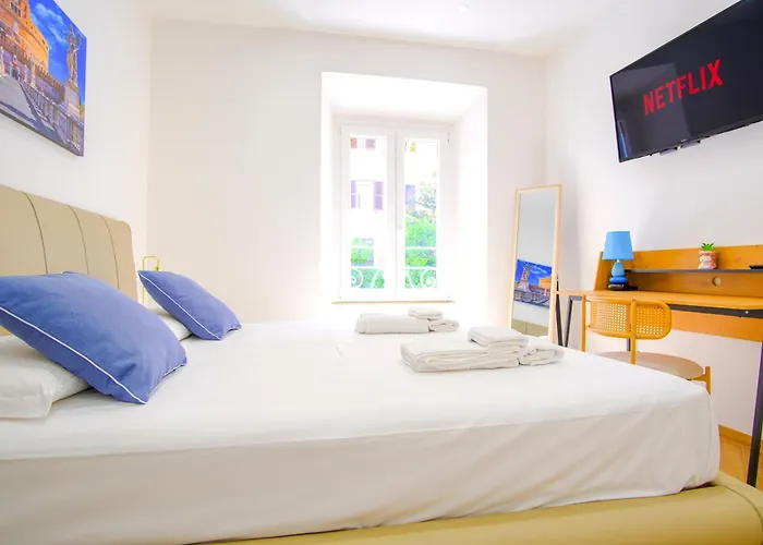 Elegantis Gracchi - Your Chic Retreat In - Vatican Area