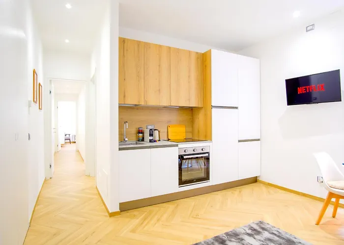 Elegantis Gracchi - Your Chic Retreat In - Vatican Area Апартаменты *