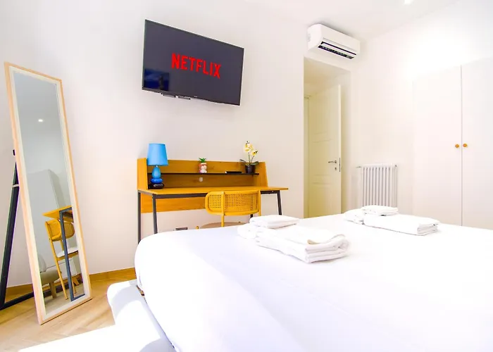 Elegantis Gracchi - Your Chic Retreat In - Vatican Area Апартаменты Рим