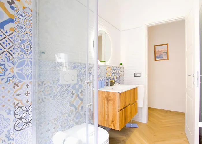 Elegantis Gracchi - Your Chic Retreat In - Vatican Area Рим