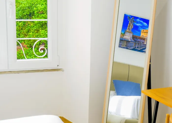 Апартаменты Elegantis Gracchi - Your Chic Retreat In - Vatican Area